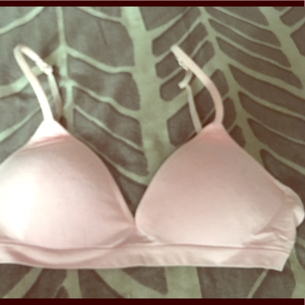 A pink bra